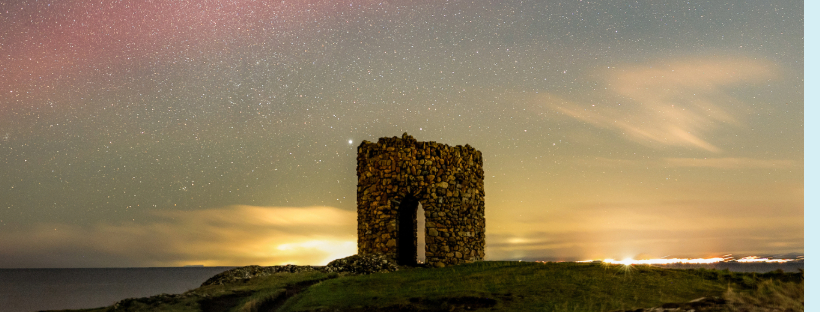 Lady Tower aurora borealis